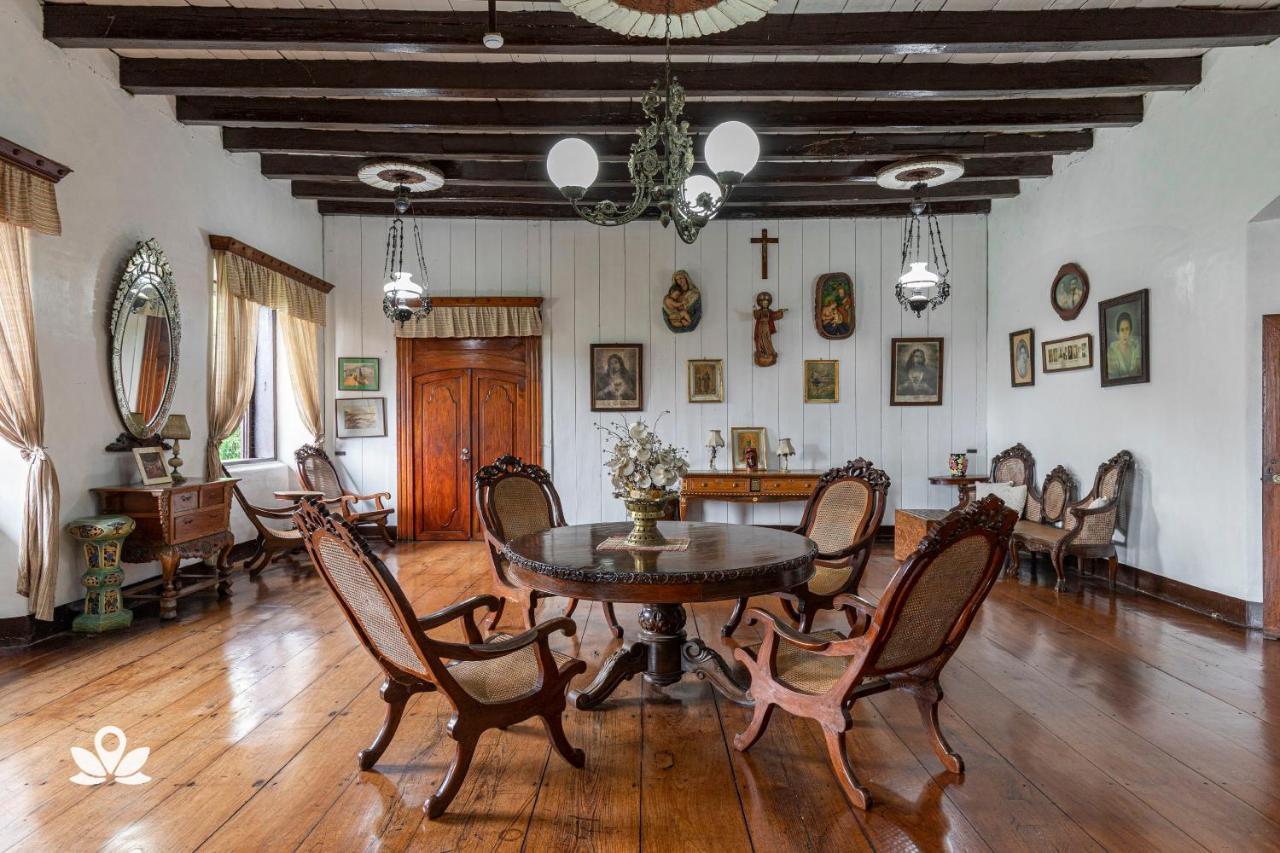 Villa Angela Heritage House Виган Экстерьер фото